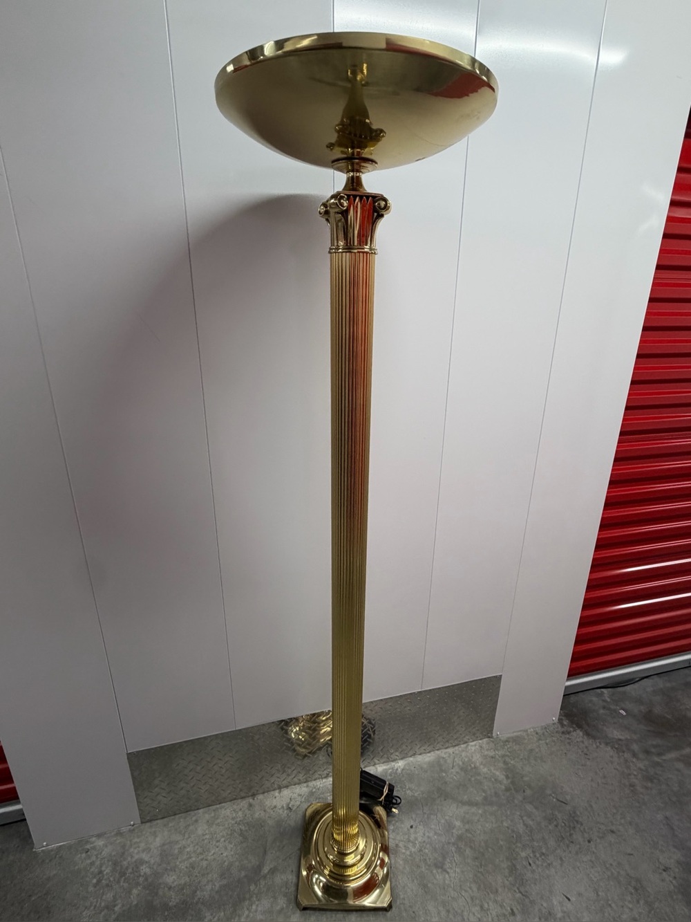 Art Deco Rembrandt Brass Corinthian Column Torchiere Floor Lamp halogen dim lamp